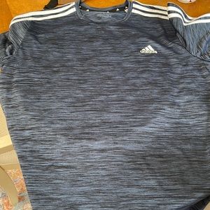 Adidas tee